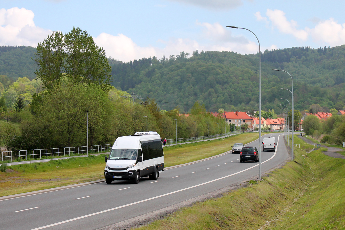 Iveco Daily 65C18 / Bus-Center #DLU 78743