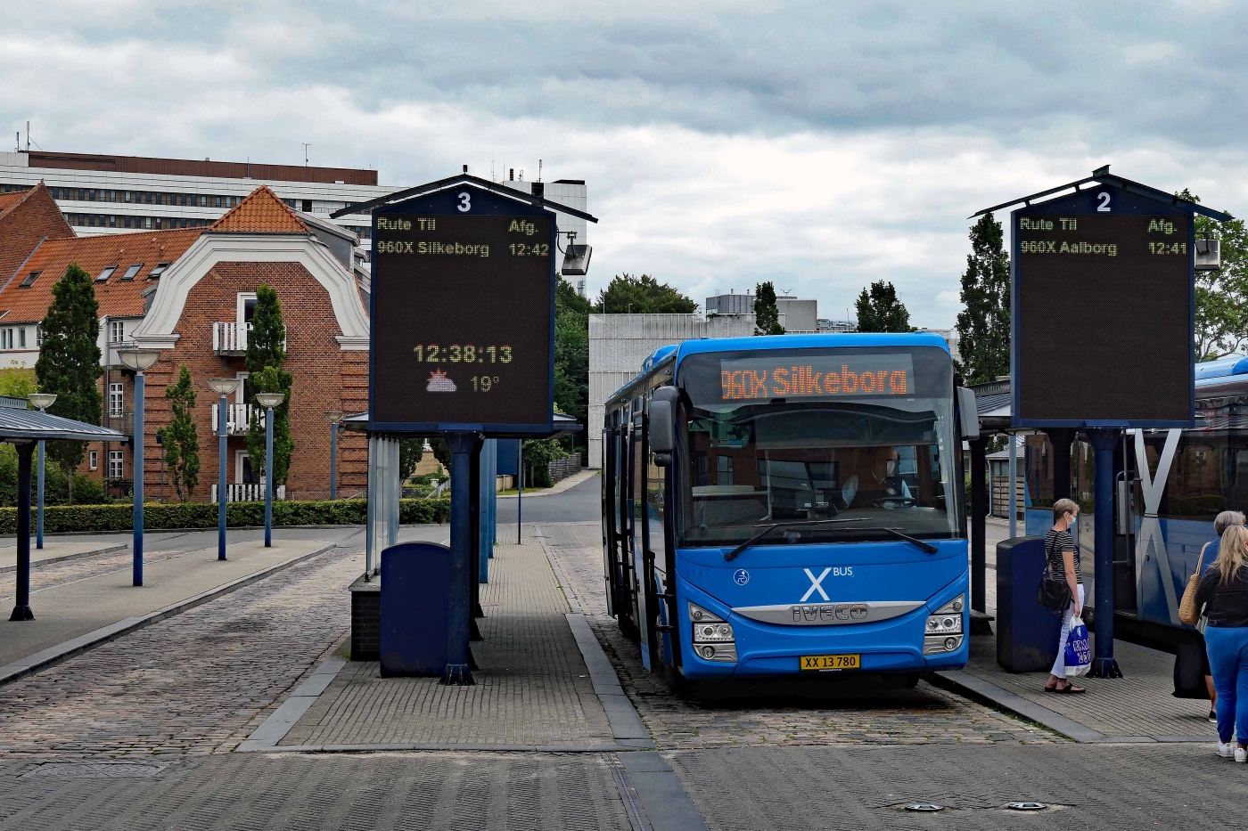 Iveco Crossway Pro 13M #3137