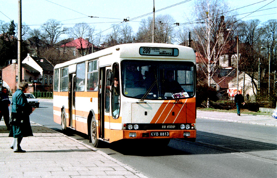 Ikarus-Zemun IK160P/A #KVB 8813