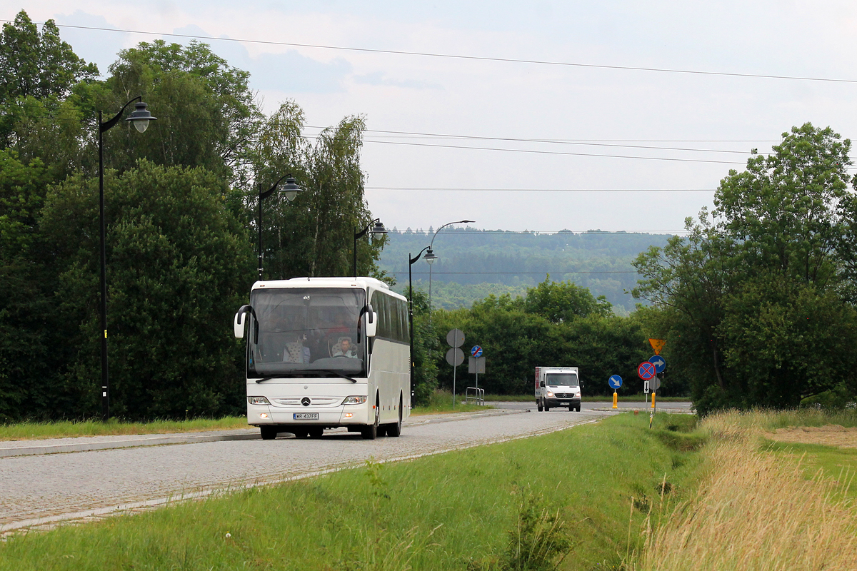 Mercedes-Benz Tourismo 16RHD M/2 #WR 437FF