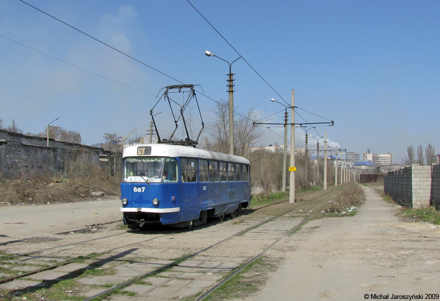 Tatra T3SU #687