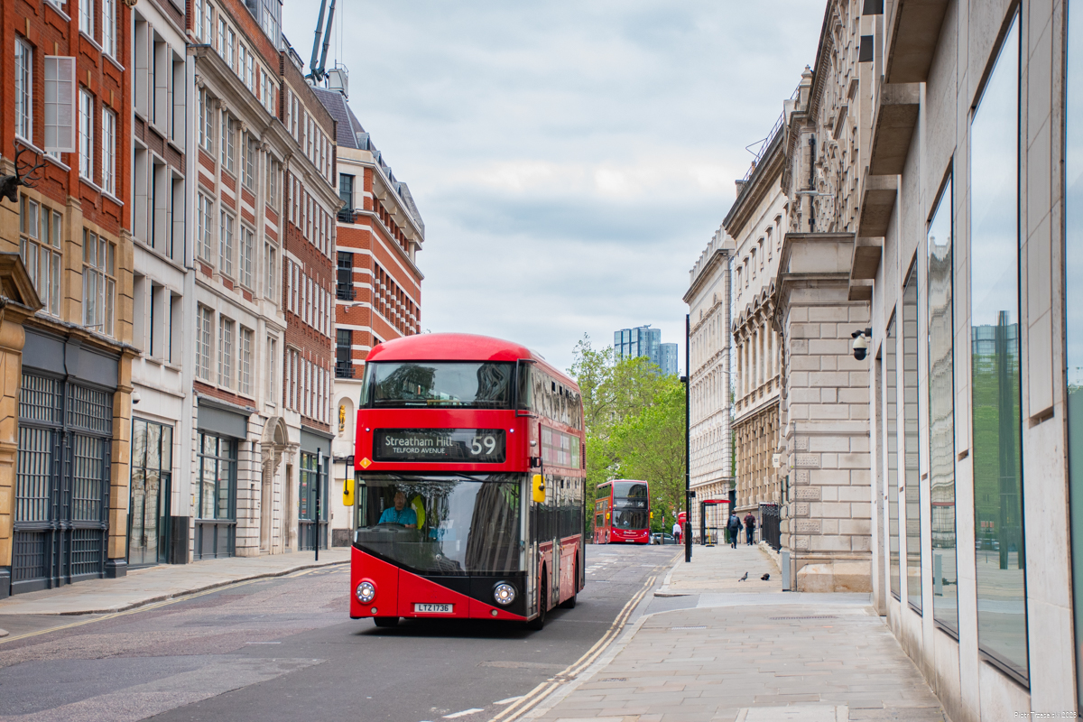 Volvo B5LH / Wright SRM #LT736