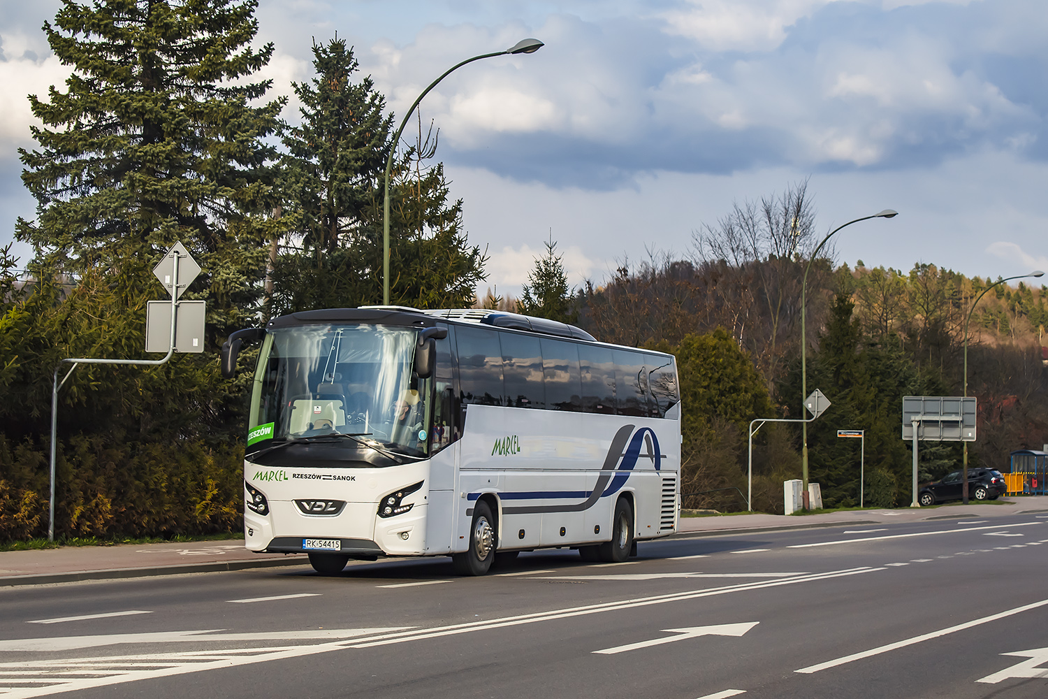 VDL Futura FHD2-122/410 #40