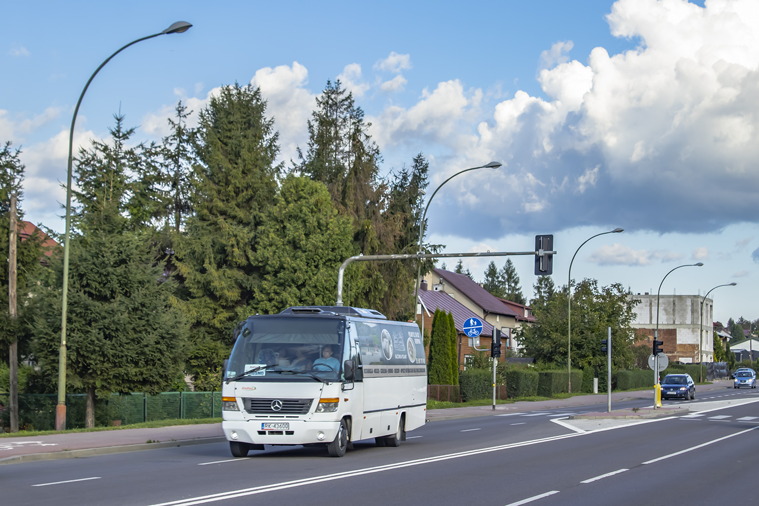 Mercedes-Benz 815 D / Auwärter Teamstar Kombi #RK 43600