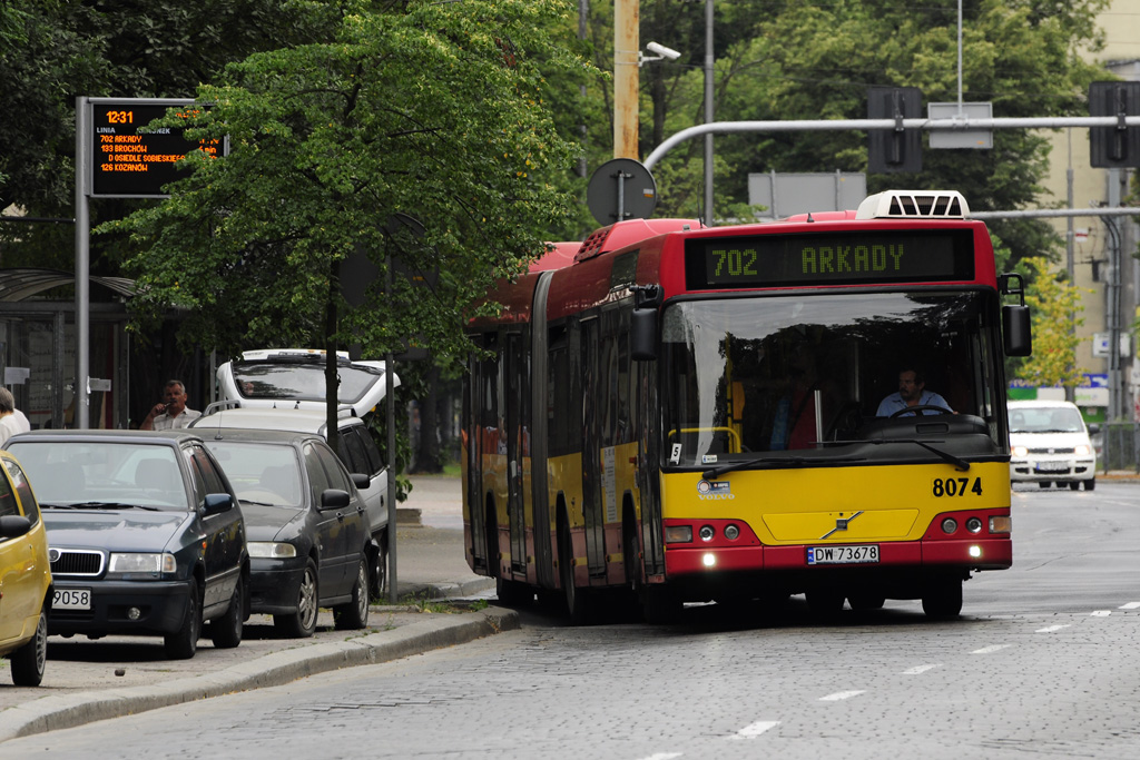 Volvo 7700A #8074