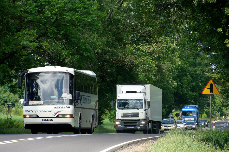 Neoplan N316 SHD #ONZ 6059