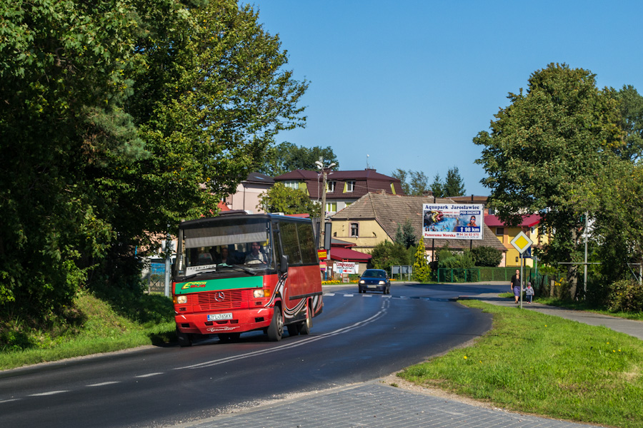 Mercedes-Benz 814 D / Auwärter Teamstar Kombi #ZKL 765KK