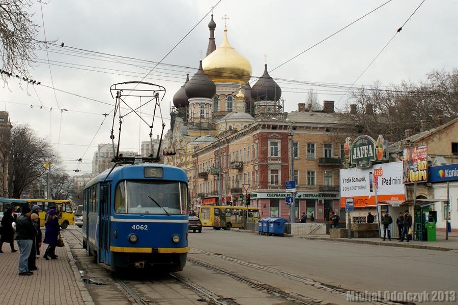 Tatra T3SU #4062