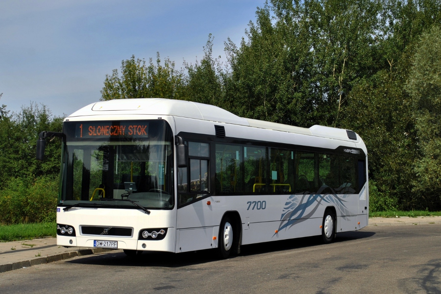 Volvo 7700 Hybrid #DW 217PF