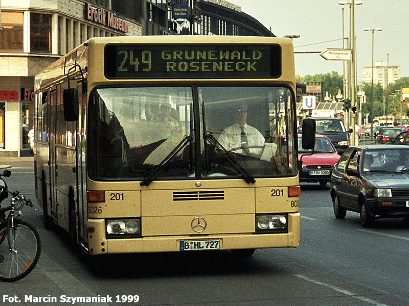 Mercedes-Benz O405N #201