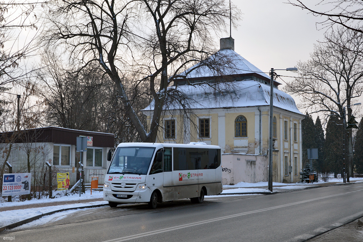 Mercedes-Benz 814D / Vehixel Mediano 32 #TKN 26603