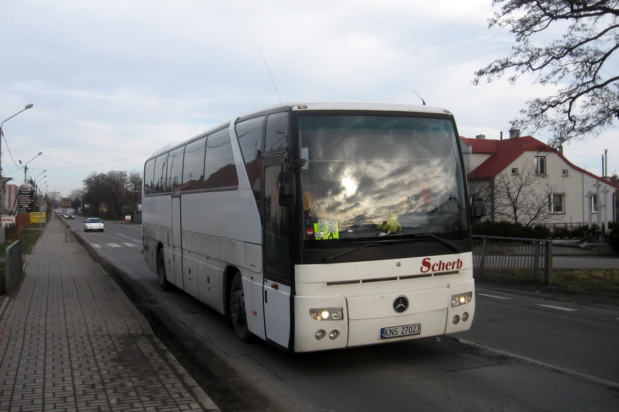 Mercedes-Benz O350-15RHD #KN 27023