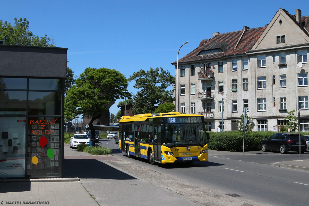 Scania CN280UB 4x2 EB #231