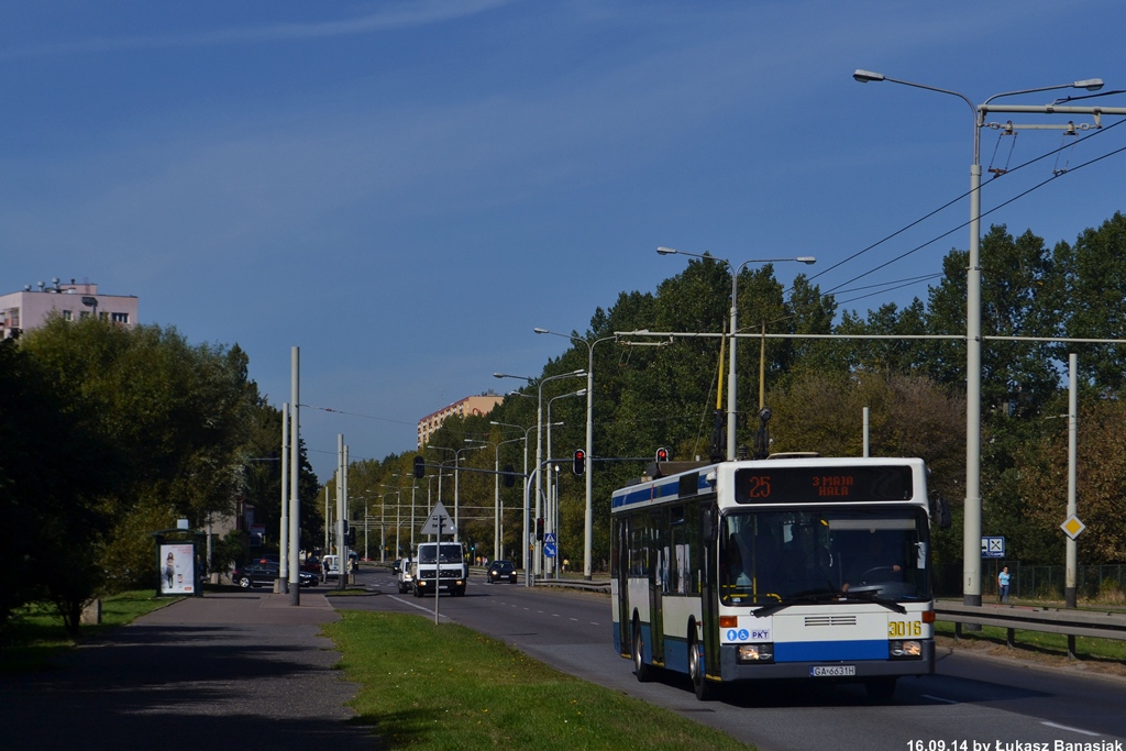 Mercedes-Benz O405N2E #3016