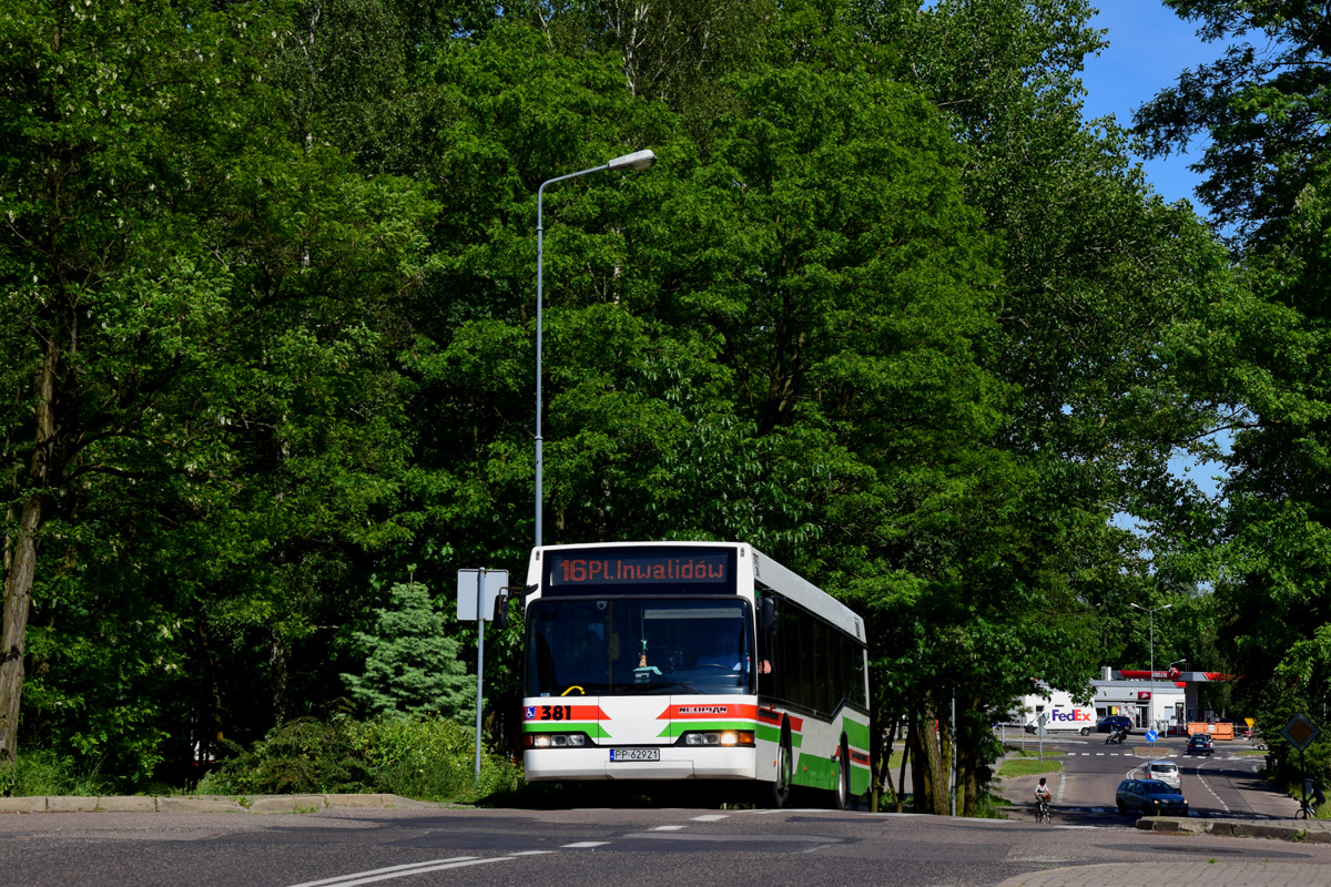 Neoplan N4016 #381