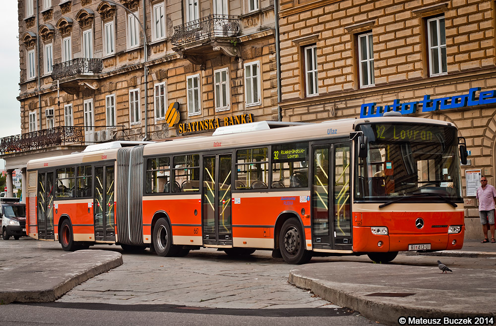 Mercedes-Benz O345G #667