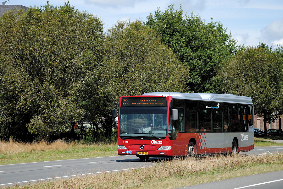 Mercedes-Benz O530LE II #3242