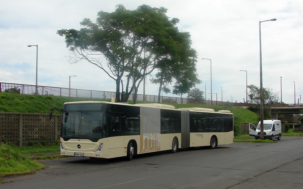 Mercedes-Benz Conecto G #RMD-052