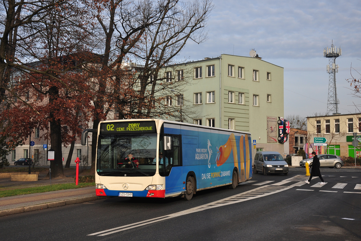 Mercedes-Benz O530Ü II #28