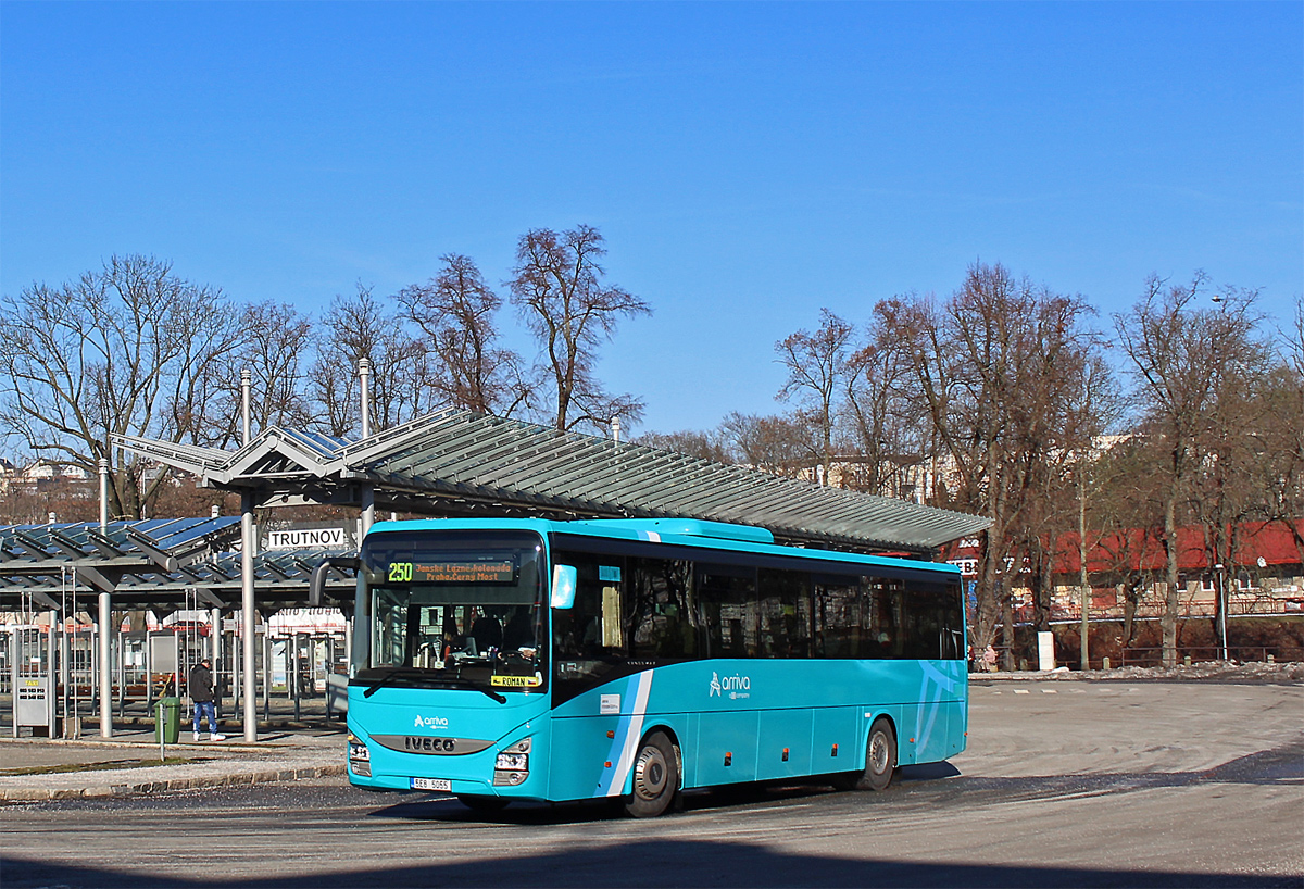 Iveco Crossway Pro 12M #5E8 5055