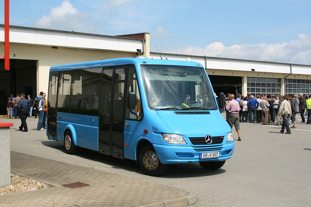 Mercedes-Benz 616 CDI / Koch Sprinter Niederflur #GR-V 107