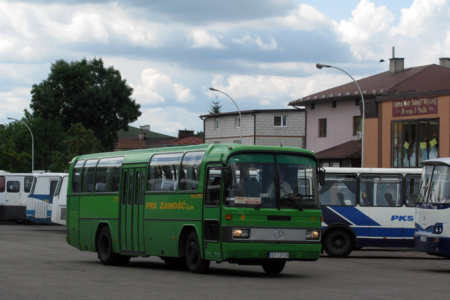 Mercedes-Benz O303-11ÜHE #GD 1293N