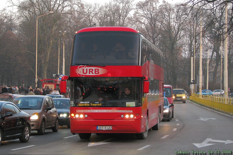 Neoplan N1122/3L #UER-B 422