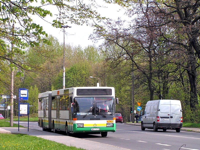 Mercedes-Benz O405G #7420