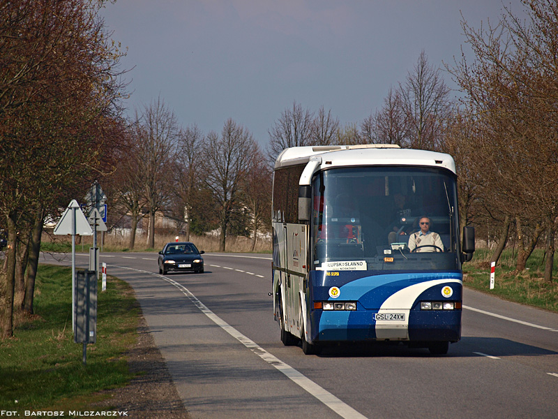 Neoplan N316 SHD #20104