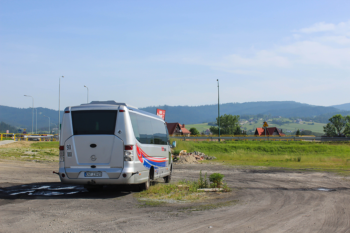 Mercedes-Benz 818 D / Omnibus Trading Sunrider #KNT 23965