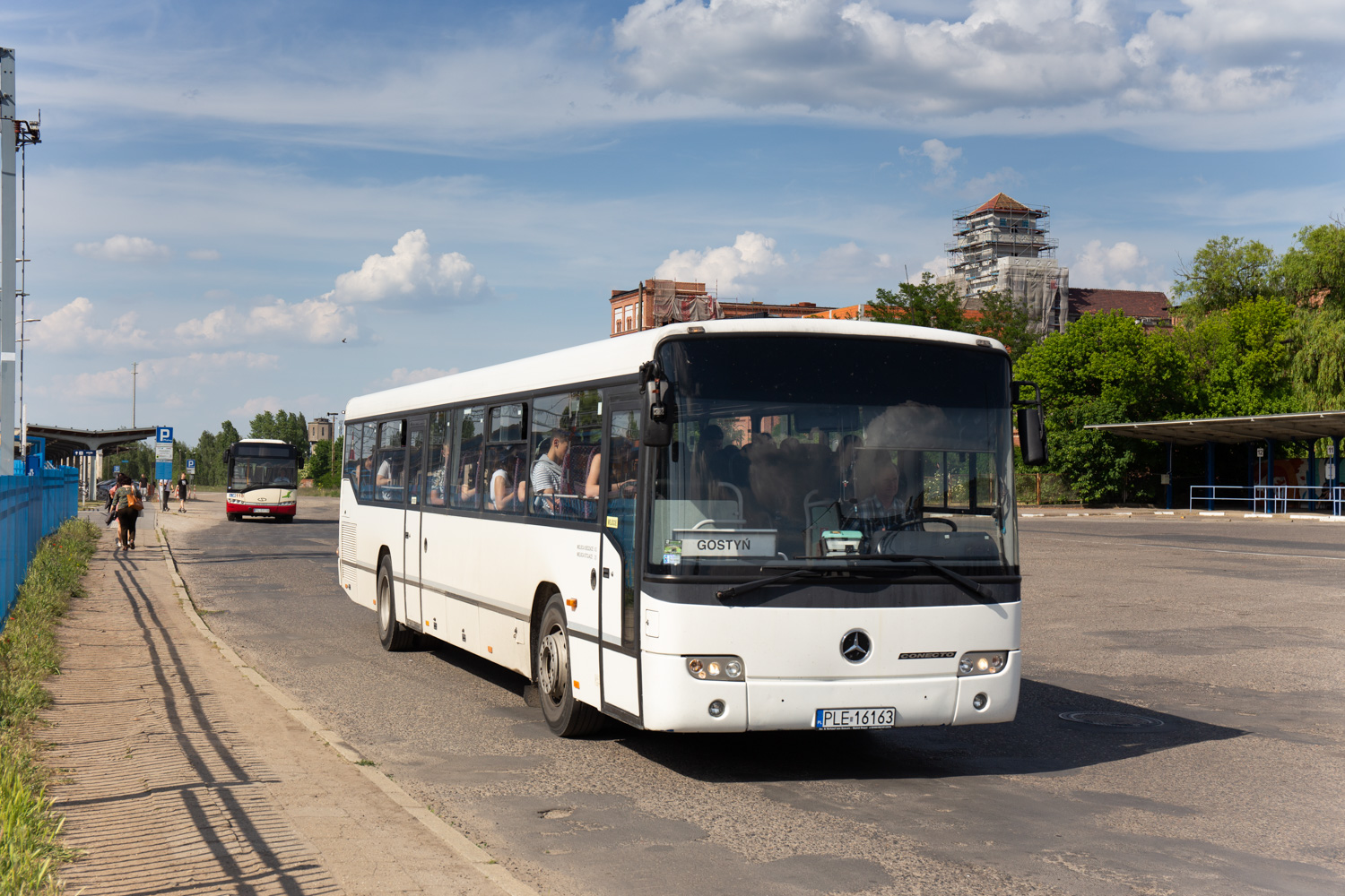 Mercedes-Benz O345MÜ #402