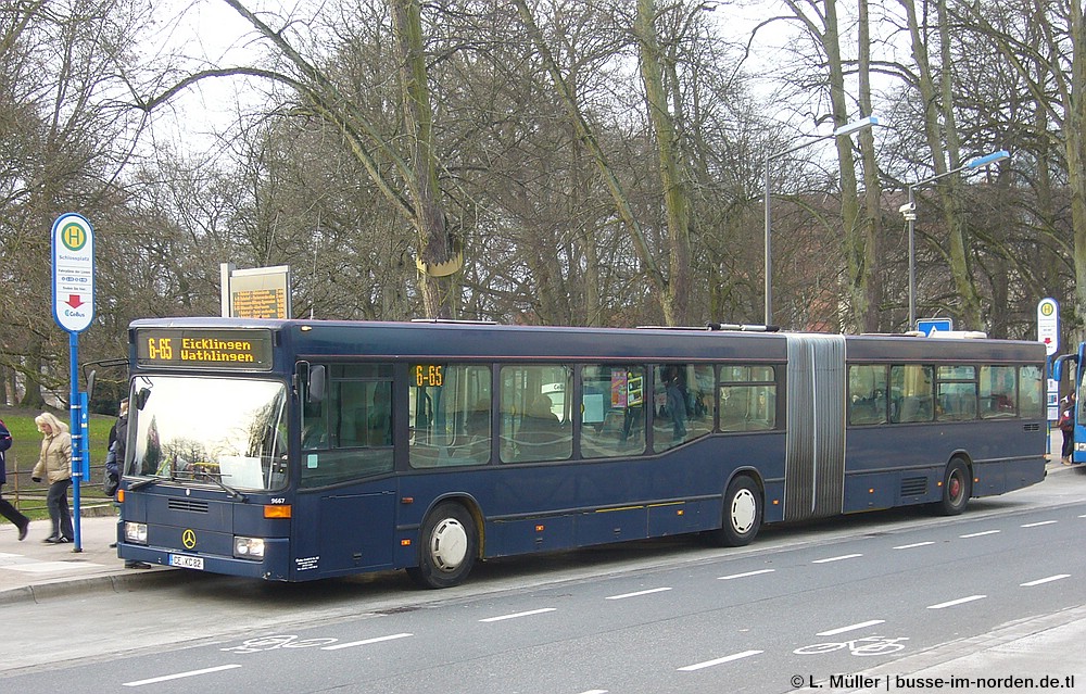 Mercedes-Benz O405GN2 #82