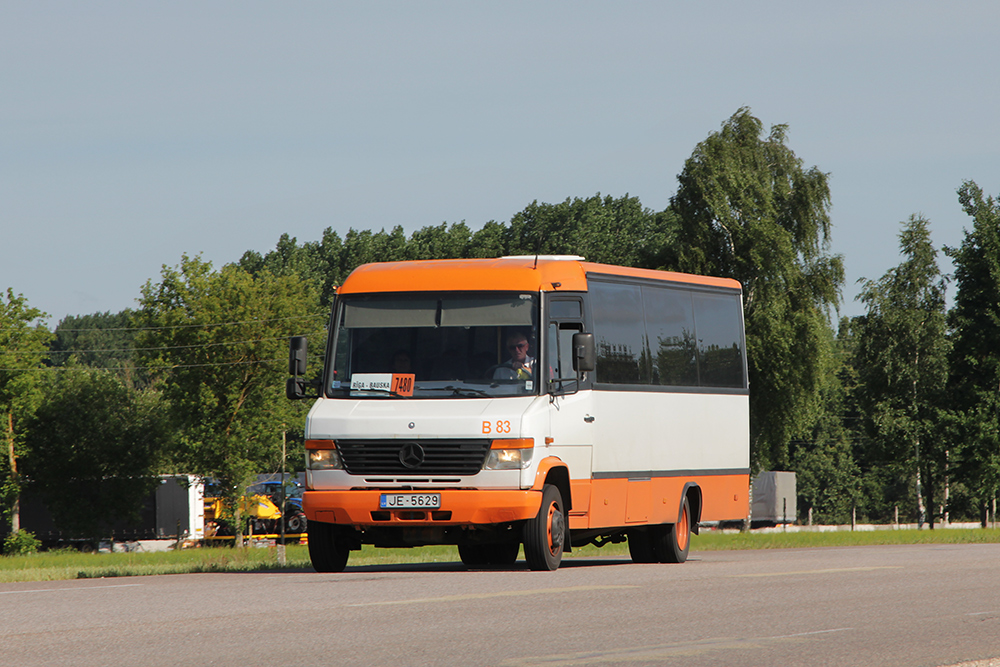 Mercedes-Benz 814 D / Joost Campus #B83