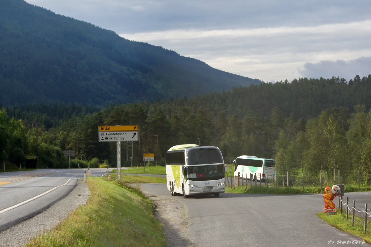 Neoplan N1217 HDC #1054