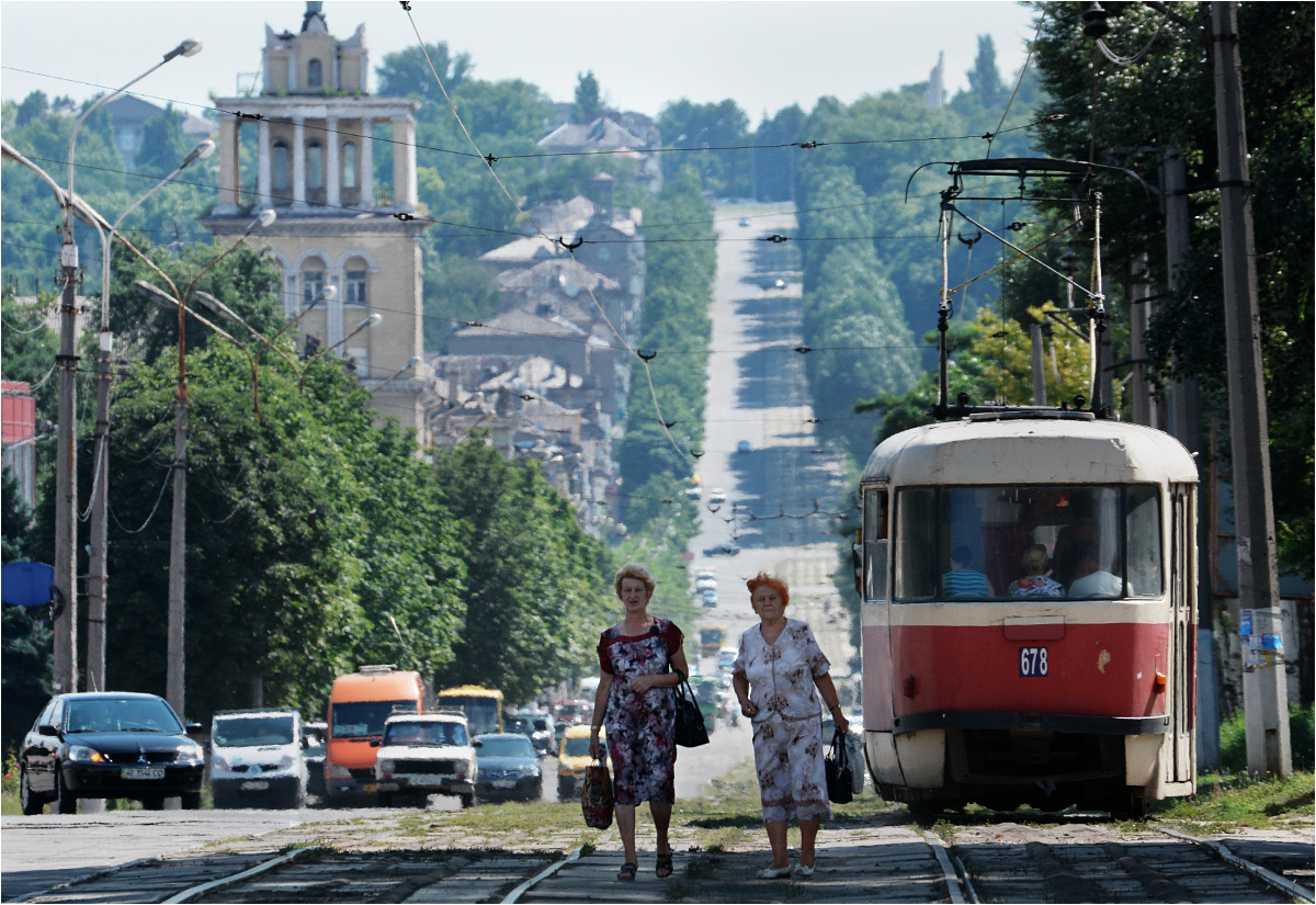 Tatra T3SU #678