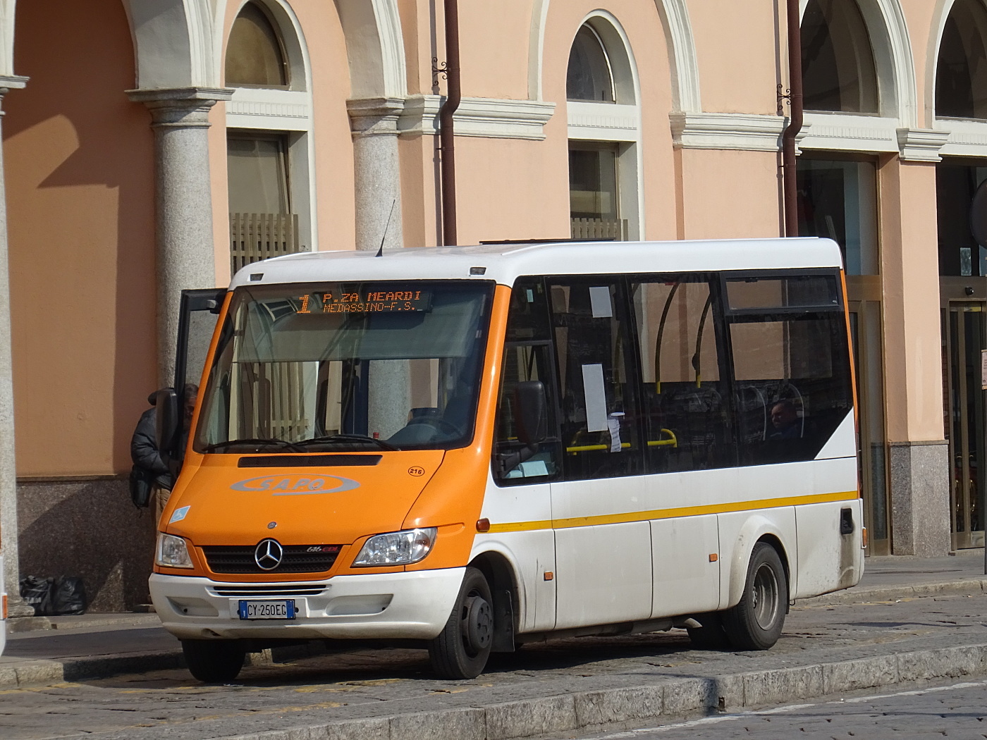 Mercedes-Benz 616 CDI / Noge Sprinter #216