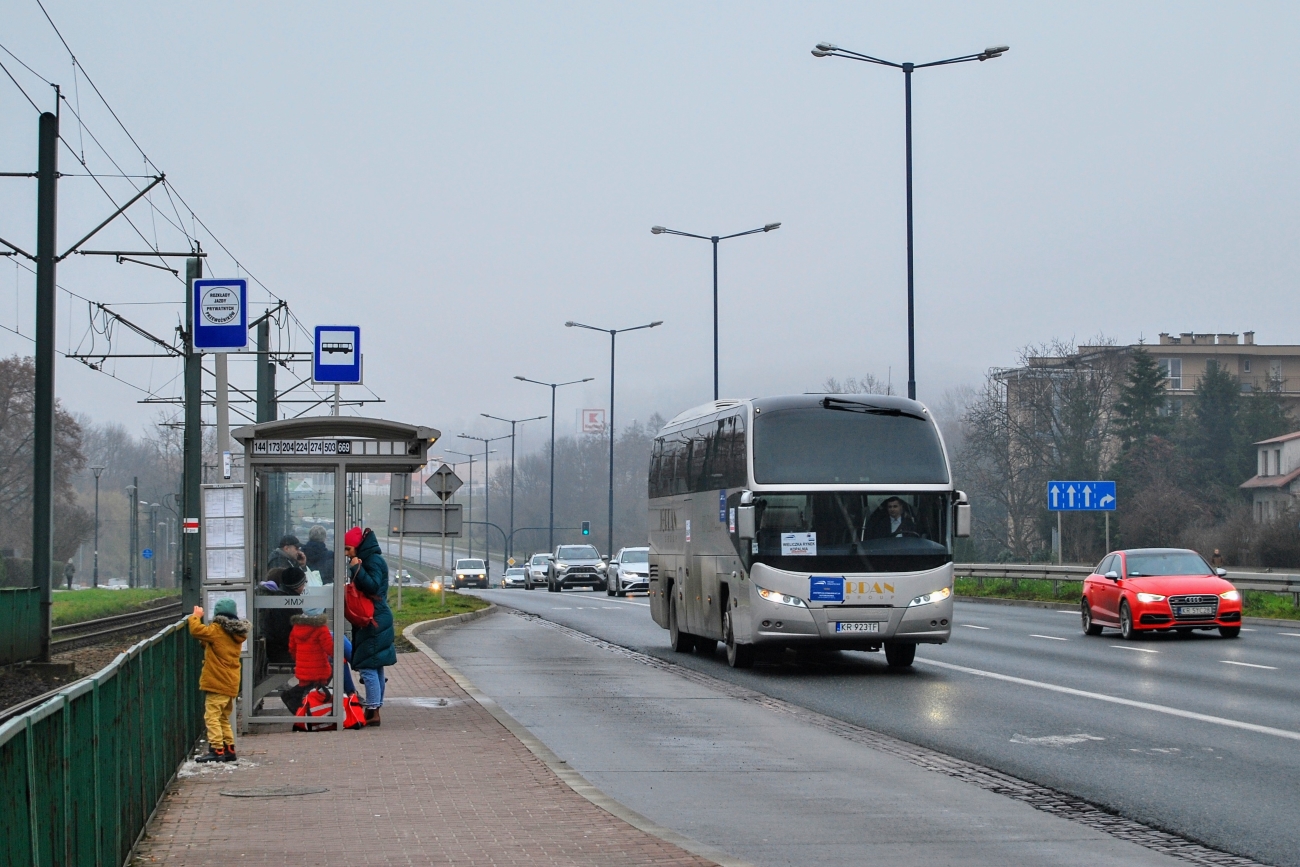 Neoplan N1216 HD #5068