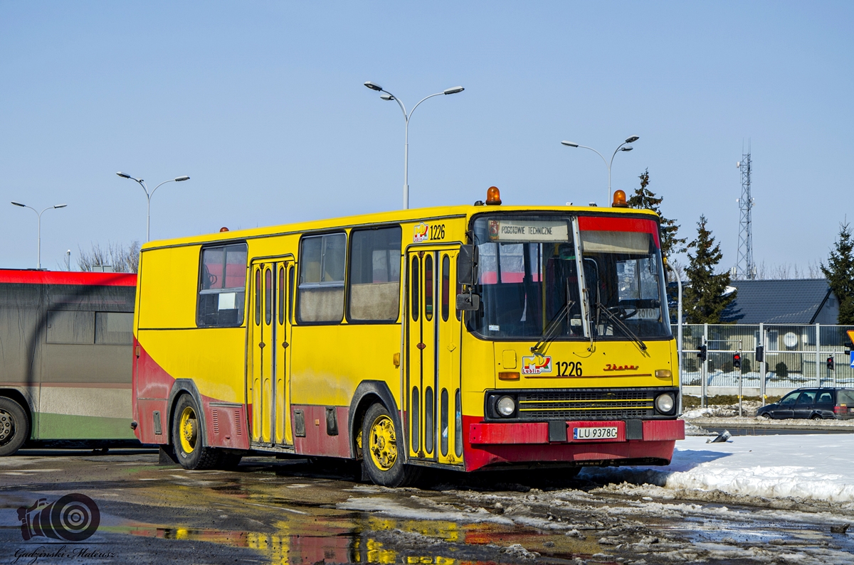 Ikarus 280.02 #1226