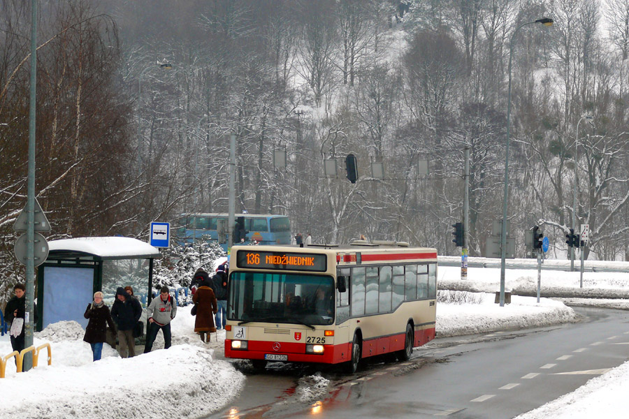 Mercedes-Benz O405N #2725