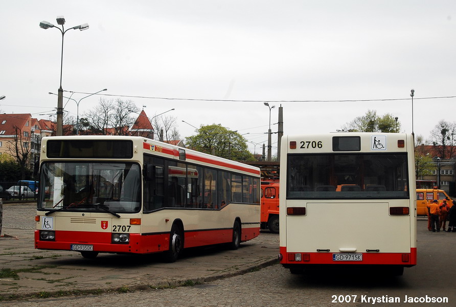 Mercedes-Benz O405N #2707