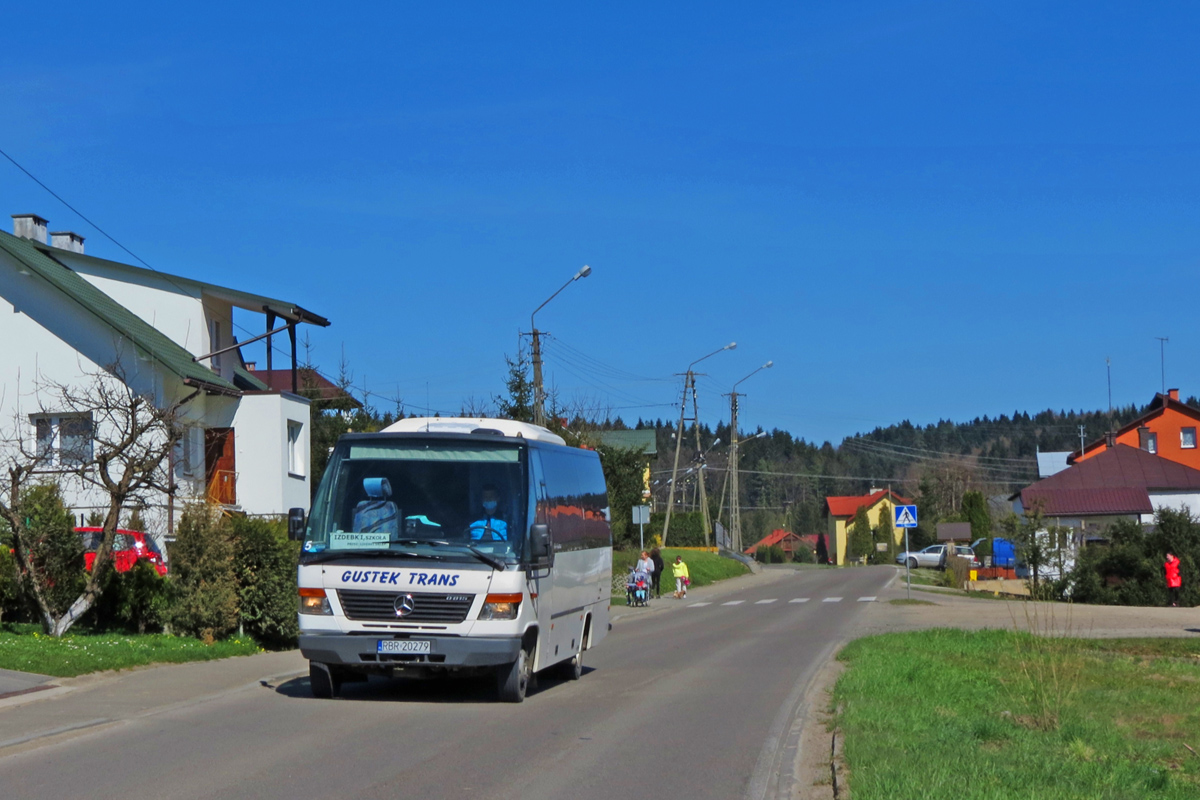 Mercedes-Benz 815 D / Auwärter Teamstar Kombi #5