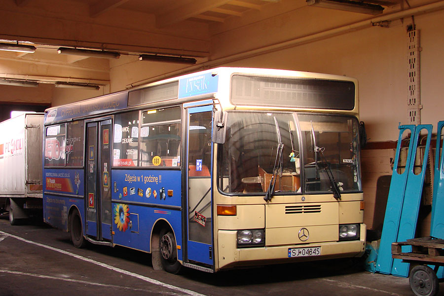 Mercedes-Benz O402 #181