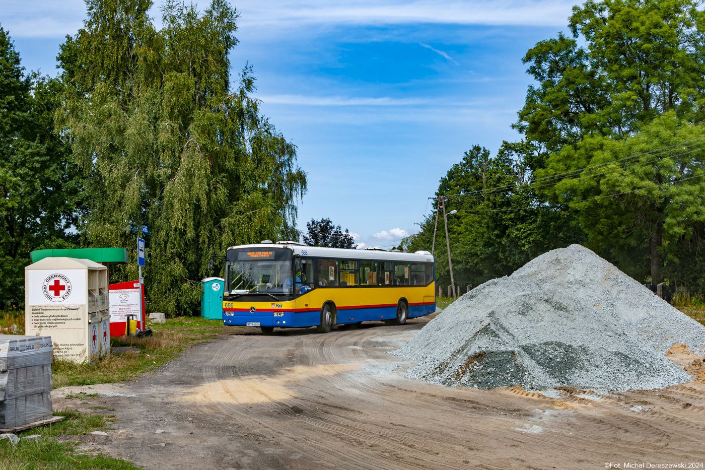 Mercedes-Benz O345C #666