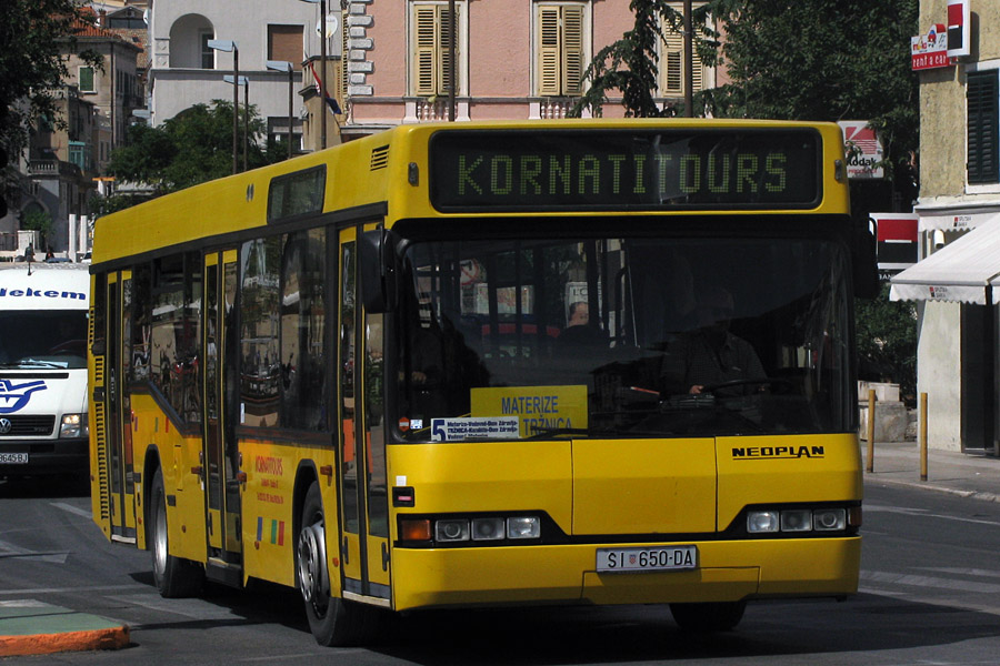 Neoplan N4016 #ŠI 650-DA