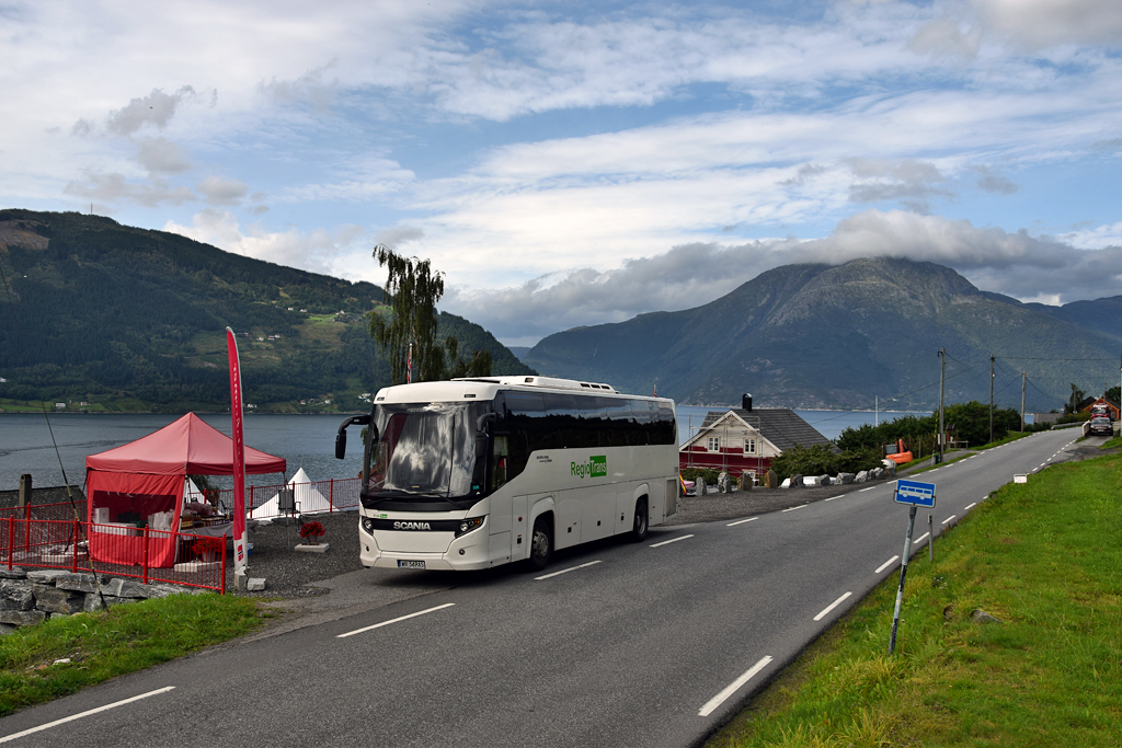 Scania TK410EB 4x2 NI Touring HD #WR 569AS