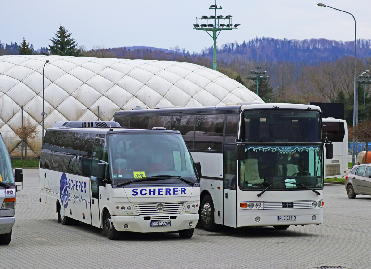 Mercedes-Benz 818 D / Auwärter Teamstar Kombi #RPR 17788