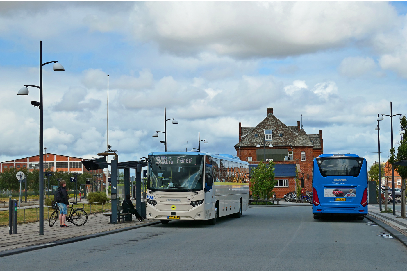 Scania LK320IB 4x2 NB Interlink LD #350