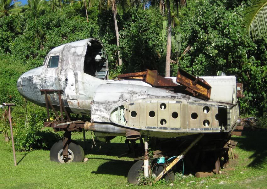 Dakota NZ3531 
Aitutaki, Cook Islands
March 2008
Photo Mark12