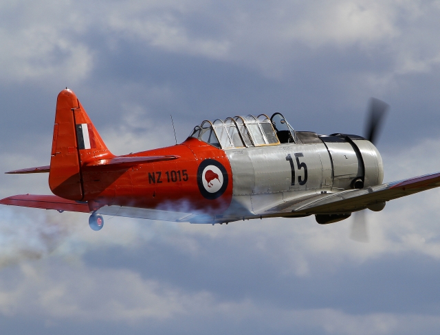 Harvard NZ1015 Historic Flight Omaka April 2011 Glen Reid