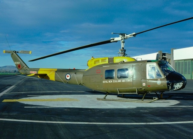 UH-1H NZ3807 
3 SQN Wigram 
May 1980 
Glen Reid Collection